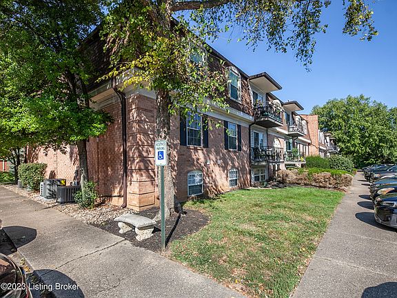 2nd image of 311 Chanel Ct APT 2