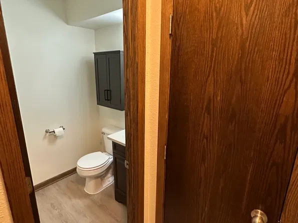 4035 S 41st St, Milwaukee, WI 53221