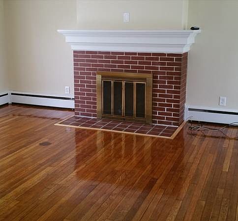 2nd image of 137 Albemarle Ave