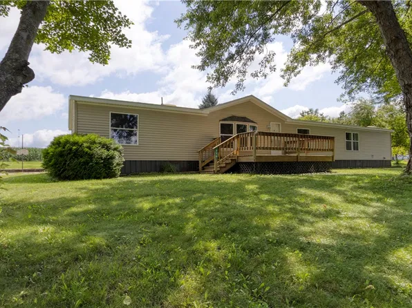225 Highland Avenue, Taylor, WI 54659