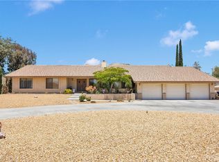 19428 Shasta Rd, Apple Valley, CA 92307