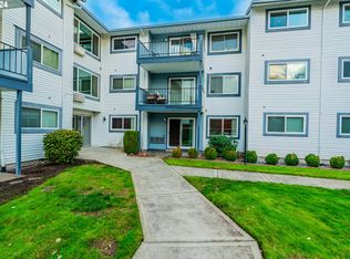 950 Evergreen Rd APT 130, Woodburn, OR 97071