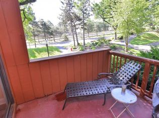 625 Sanderling Ct, Secaucus, NJ 07094