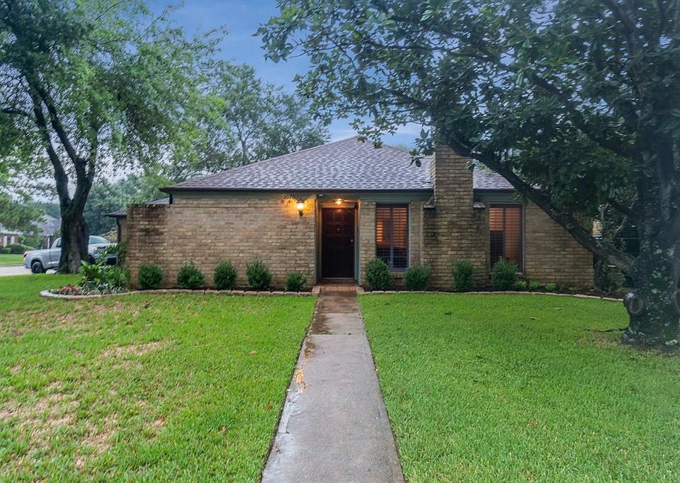 1st image of 10703 Norchester Village Dr