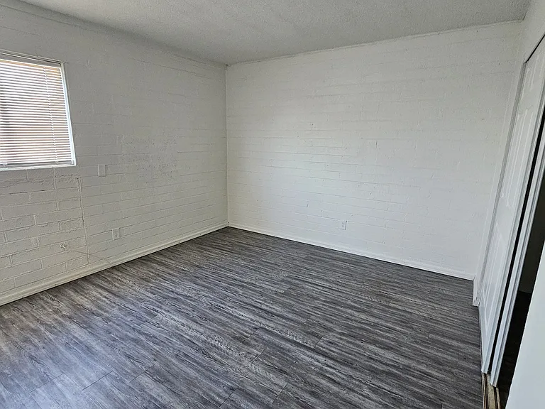 720 E Siesta Dr #3 — Photo 6