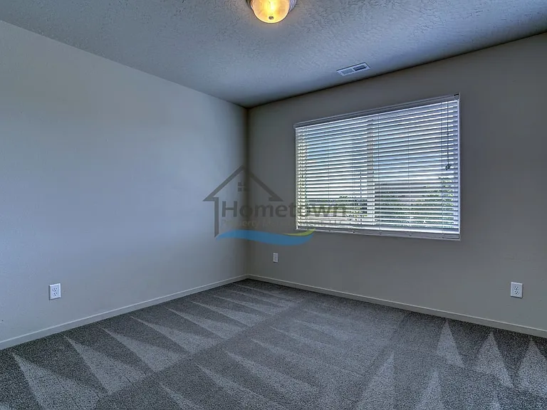 1847 N Clark Fork Pkwy — Photo 20