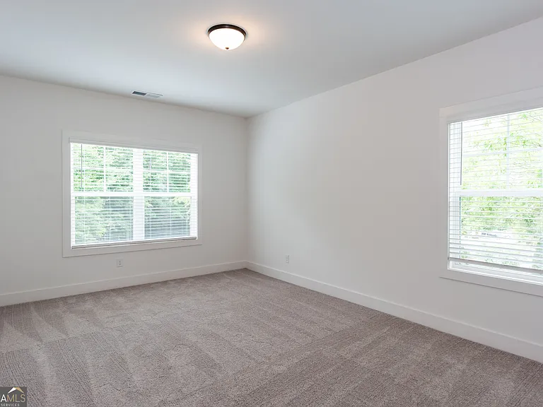 3140 Marabella Cir — Photo 22