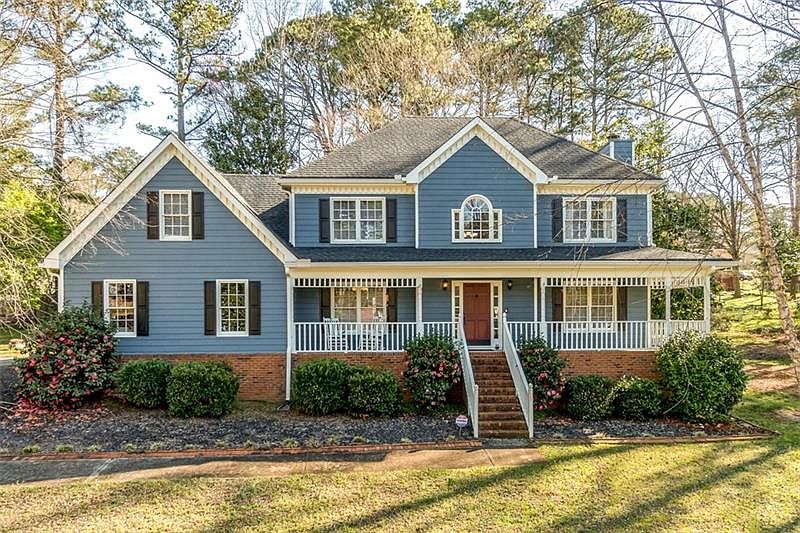 1st image of 2173 Country Club Dr
