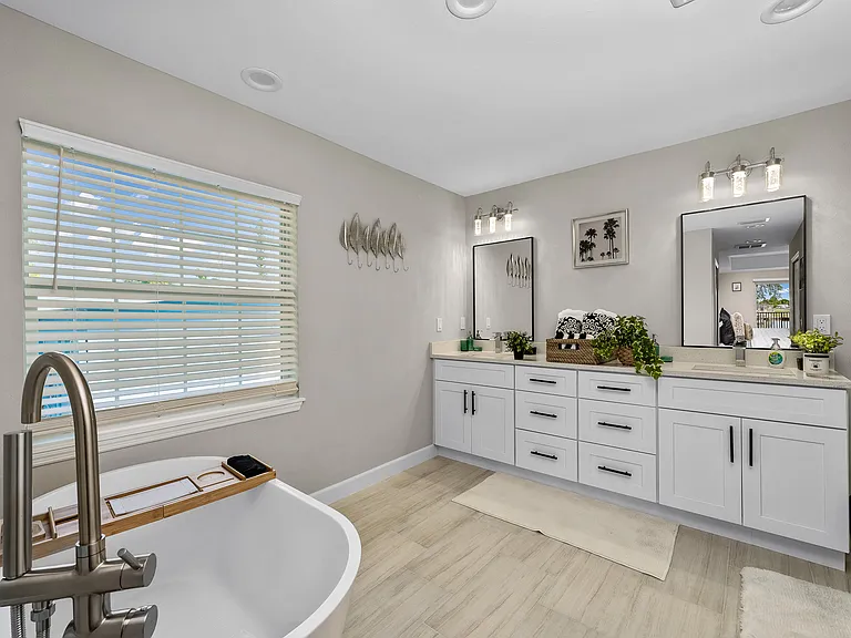 1396 Sunrise Dr — Photo 6
