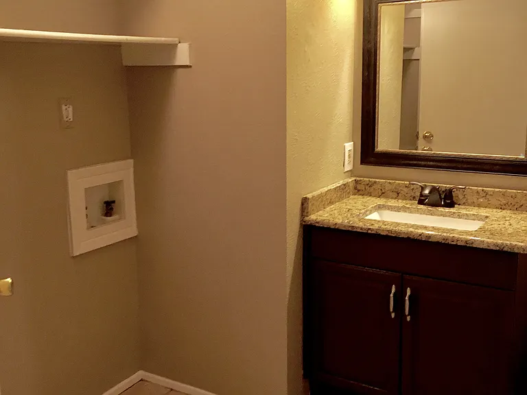 4249 Caldwell Ave — Photo 9