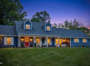 2413 Stayton Way, Old Brownsboro Place, KY 40242