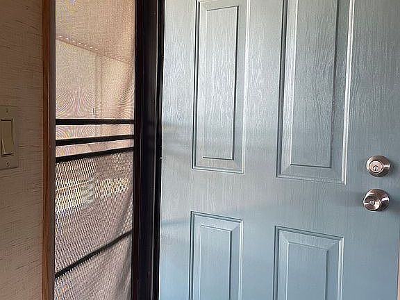 3rd image of 1405 Palo Verde Blvd N