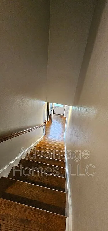 2 bed, 1.0 bath, 1200 sqft, $1,525 — Photo 4
