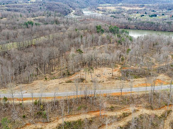 4th image of 2 Moorman Rd