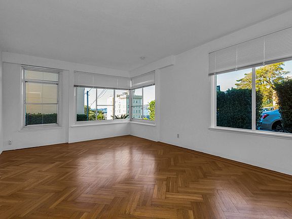 4th image of 1221 Greenwich St APT 8