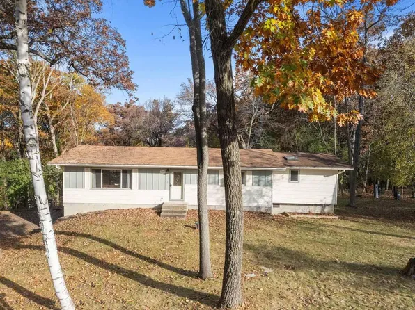 W3050 Orchard AVENUE, Green Lake, WI 54941