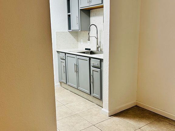 4th image of 10211 Sugar Branch Dr APT 349