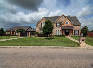 16 Lone Star Dr, Waco, TX 76708