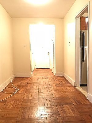 4th image of 250 Clarkson Ave APT 425