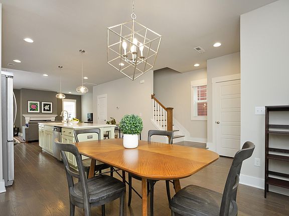 5th image of 644 Granite Mill Blvd