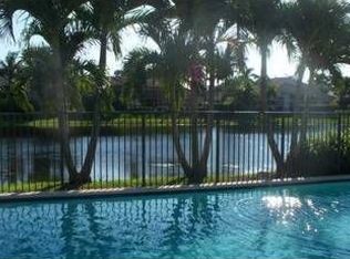 2684 Meadowood Dr, Weston, FL 33332