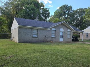 6265 Foxbriar Dr, Horn Lake, MS 38637
