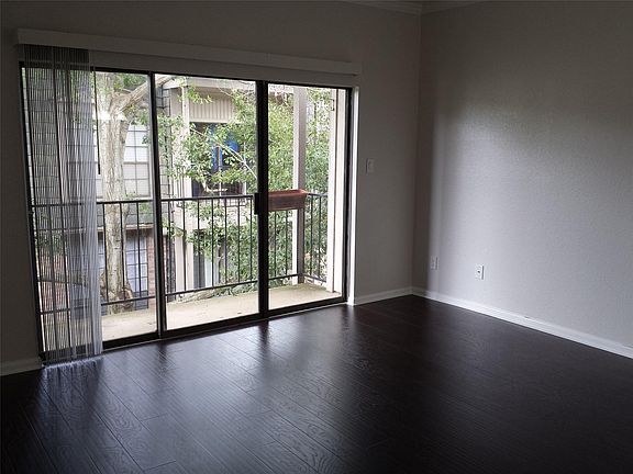 4th image of 2400 N Braeswood Blvd APT 312