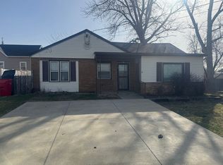 4812 N Ellen Ct, Peoria Heights, IL 61616