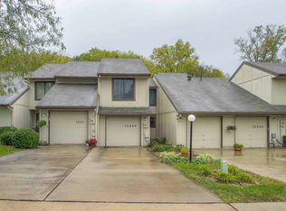 12344 Charlotte St, Kansas City, MO 64146