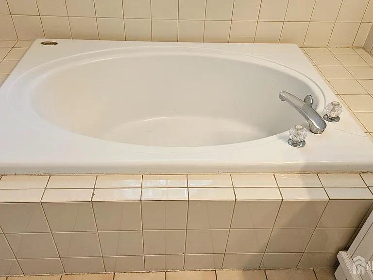 405 Cobblestone Ct — Photo 20