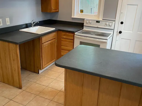 3140 Custer St, Philadelphia, PA 19134