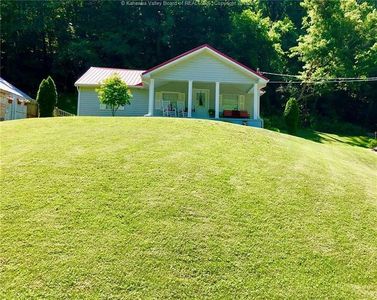 2529 Sissonville Dr, Charleston, WV, 25312