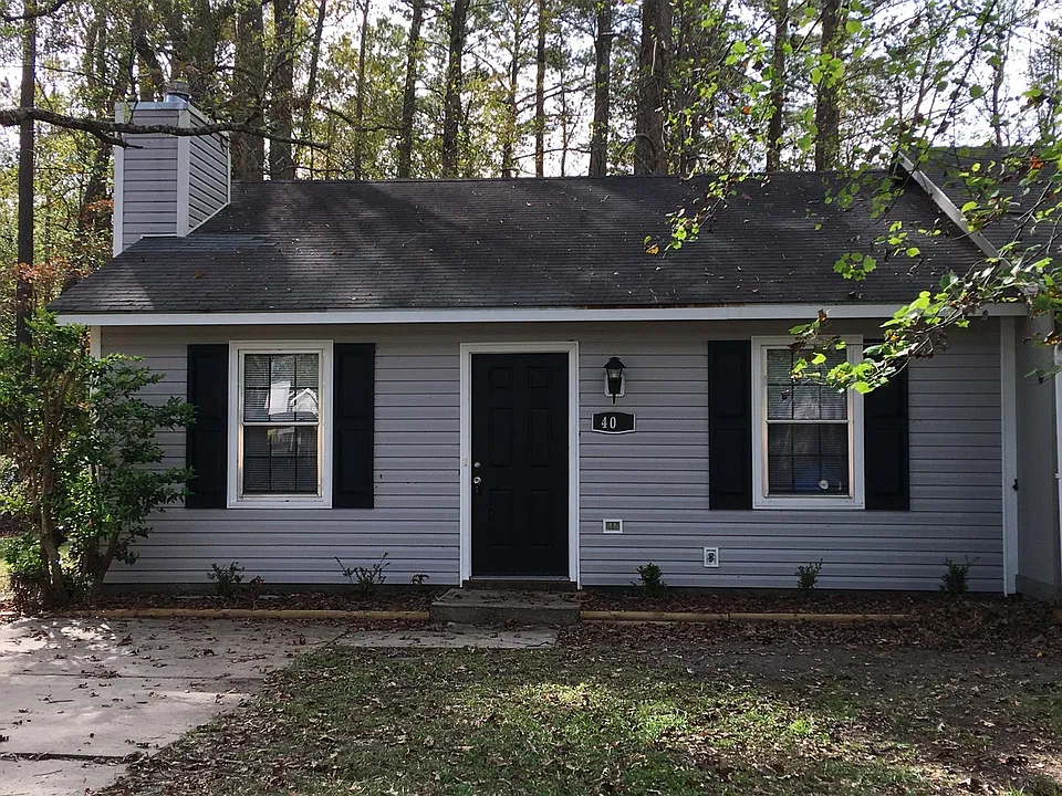 401 Cedar Creek Dr