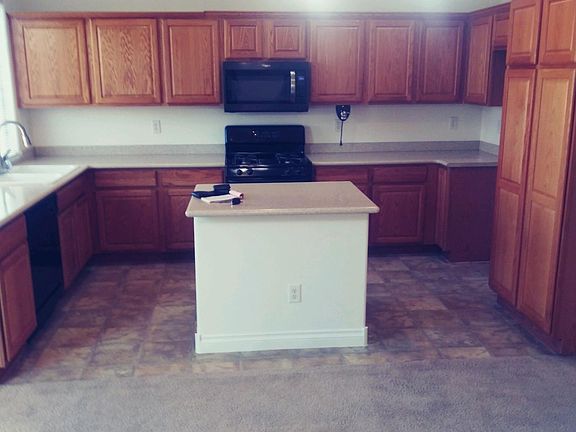 3rd image of 6230 Heather Creek Pl