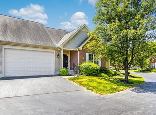 760 Hawks Crest Ln, Blacklick, OH 43004