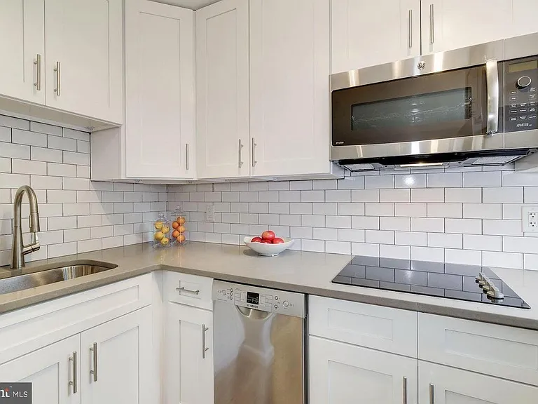 4004 Beecher St NW #301 — Photo 5