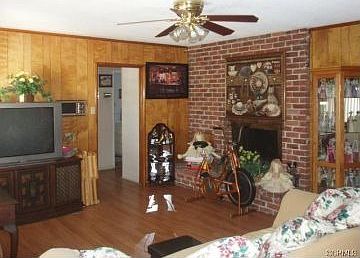 2nd image of 13646 Ramona Ave