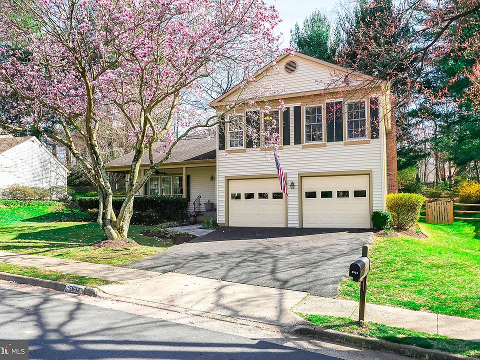 1st image of 5938 Oak Leather Dr