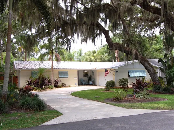 1310 Live Oak St, New Smyrna Beach, FL 32168