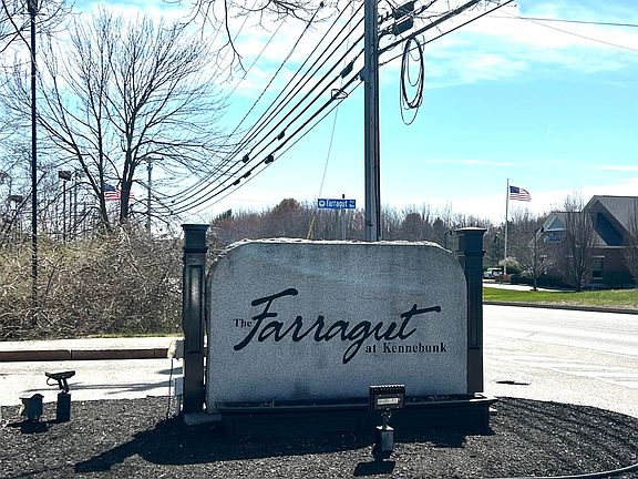 5th image of 42 Farragut Way #42
