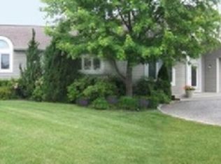 65 Mill Creek Close, Water Mill, NY 11976