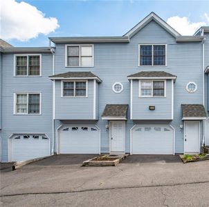 718 Broad St #5A, Meriden, CT, 06450