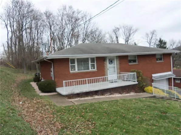 212 Crest Ave, Rostraver Township, PA 15012