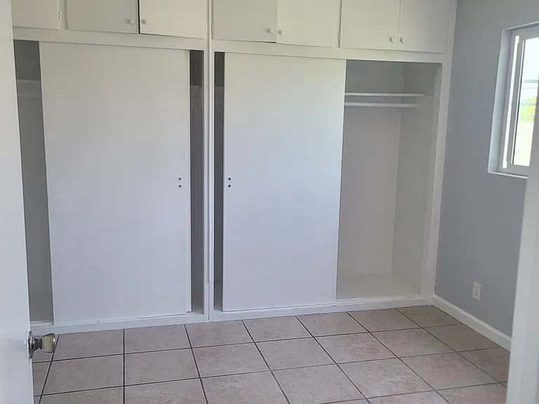 8431 San Carlos Ave #B — Photo 6