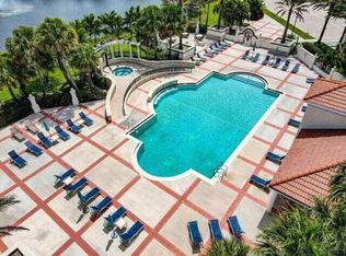 5072 Dulce Ct, Palm Beach Gardens, FL 33418