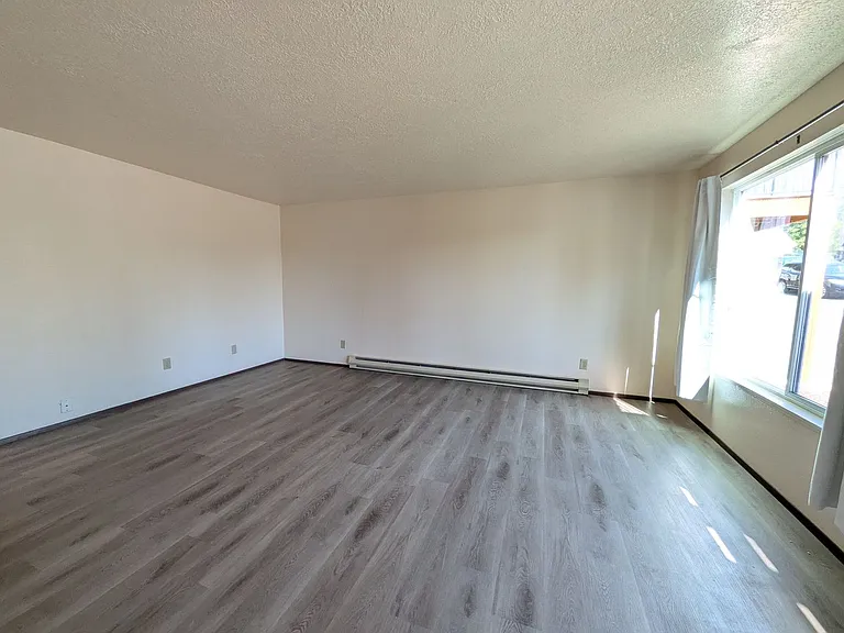 Chelsea Manor Apartments — Photo 57