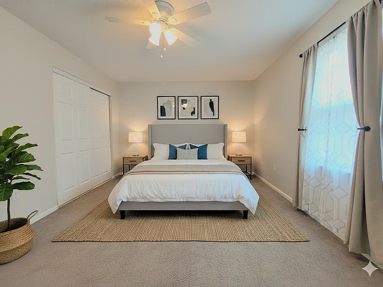 1920 E Edgewood Dr E #N7 — Photo 7
