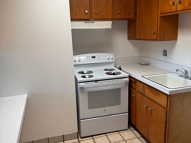 Christina Apartments — Photo 7