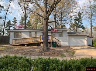 102 Manor Pl, Bull Shoals, AR 72619