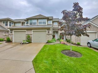 5927 Castlewood Xing #4, Milford, OH 45150